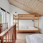 1 Bedroom Pet Friendly In *