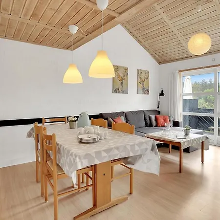 1 Bedroom Pet Friendly In * Nordenbro Vesteregn